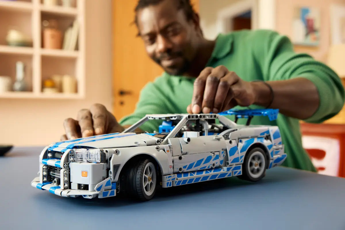 LEGO® Technic 42210 – Velocidade Furiosa Carro Nissan Skyline GT-R | R34