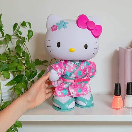 Hello Kitty Boneca com Kimono - 30 cm