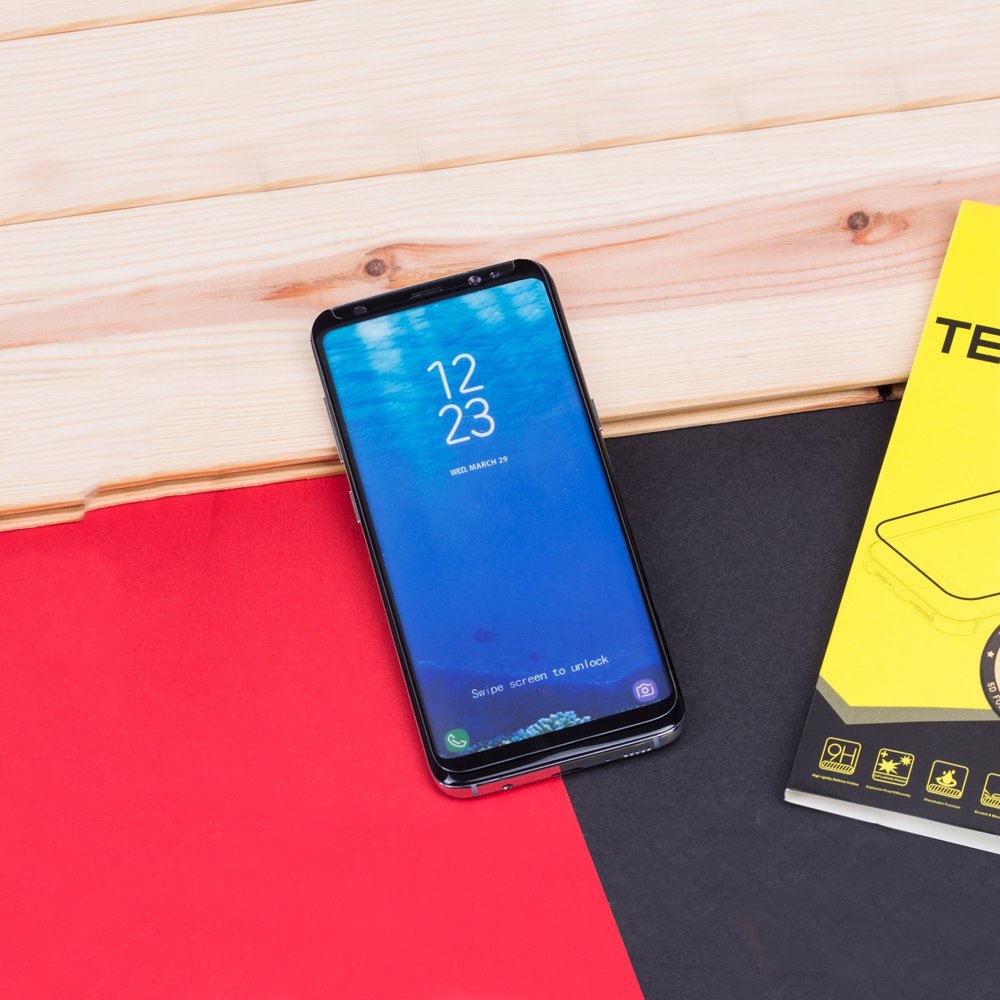 Wozinsky Vidro Temperado 5D Cola Completa Protetor de Tela Super Resistente Totalmente Coberto com Armação para Samsung Galaxy S8 G950 preto - caixa amigável