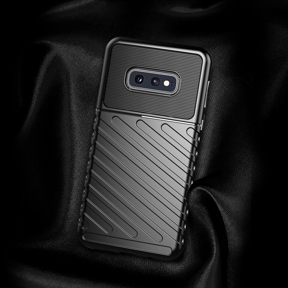 Capa Thunder Capa flexível resistente resistente e resistente de TPU para Samsung Galaxy S10 Plus preta