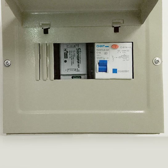 Suporte de montagem Sonoff DR para o vidro DIN no quadro elétrico (IM180207001)