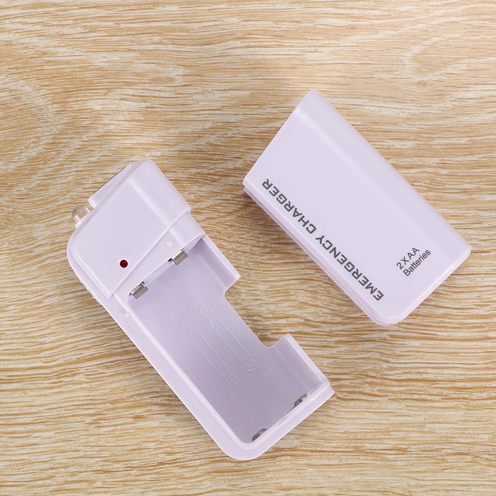 Powerbank de Emergência a Pilhas com Lanterna - Multi4you®