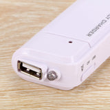 Powerbank de Emergência a Pilhas com Lanterna - Multi4you®