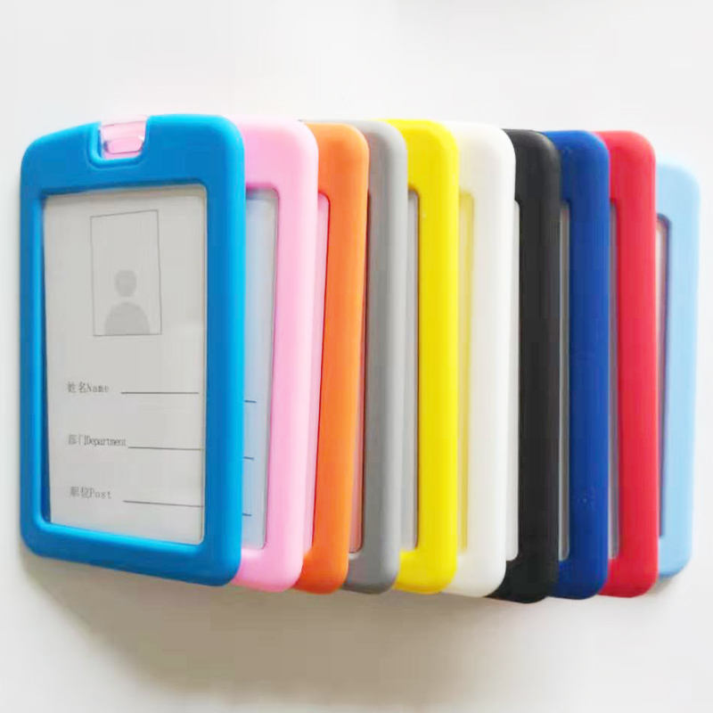 Porta-crachá com cordão - azul claro