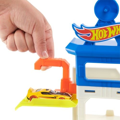 Hot Wheels Ataque Cidade do Tubarão