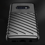 Capa Thunder Capa flexível resistente resistente em TPU para Samsung Galaxy S10e preta