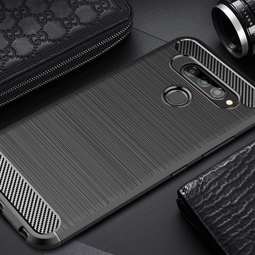 Capa carbono Capa flexível de TPU para LG K50S preta