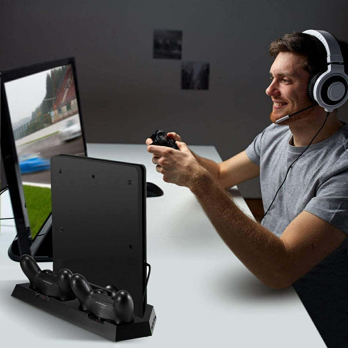 Base Vertical para PS4 com Carregador USB para Comandos