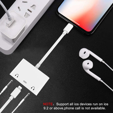 Adaptador Lightning 3 em 1 (2 saídas jack 3,5mm mais 1 saída Lightning) iPhone/iPad