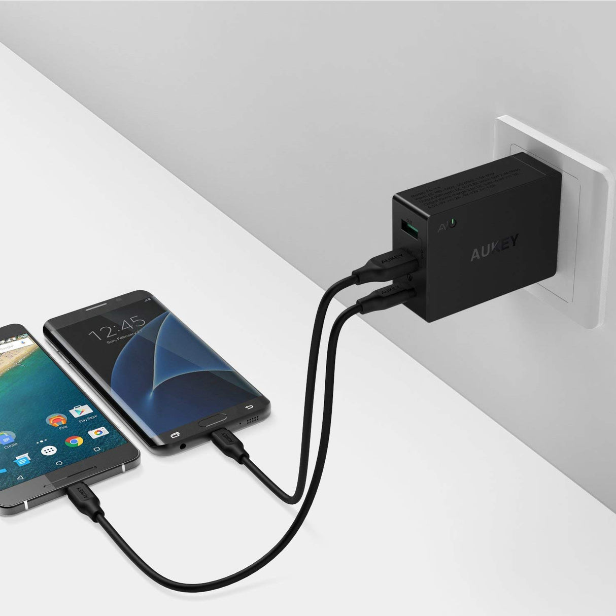 Aukey Carregador 2 USB Quick Charge 3.0 e Porta USB-C AiPower