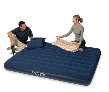 Intex Colchão de Casal Insuflável com Bomba Manual (152 x 203 x 22cm)