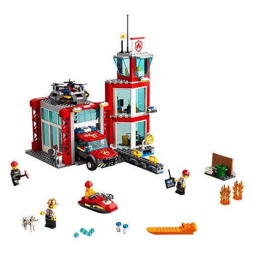 LEGO City 60215 Quartel dos Bombeiros