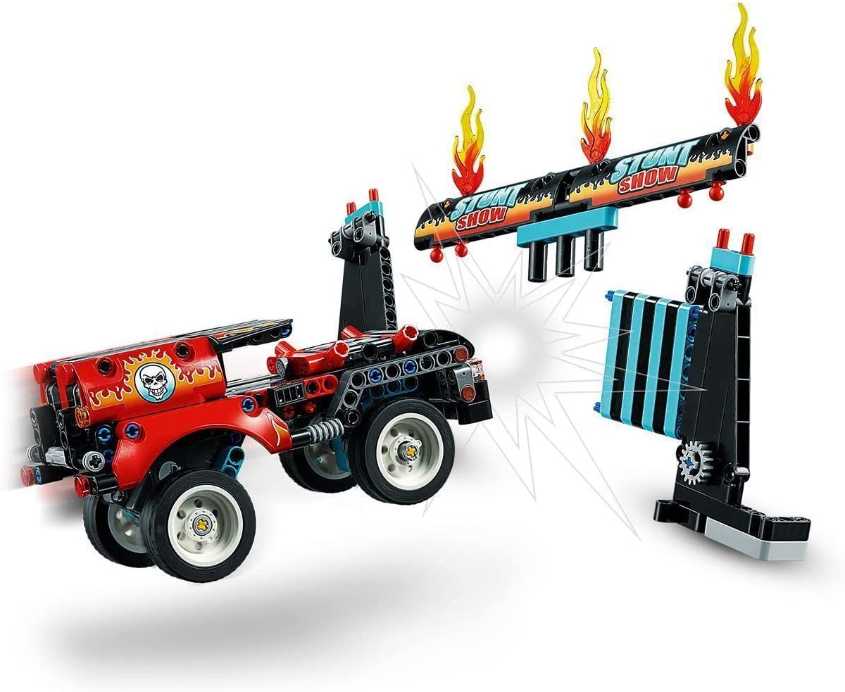 LEGO Technic Espectáculo Acrobático Camião e Moto - 42106