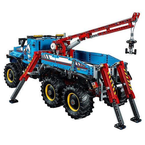 Lego Technic 42070 Camião de Reboque Todo-o-Terreno 6x6