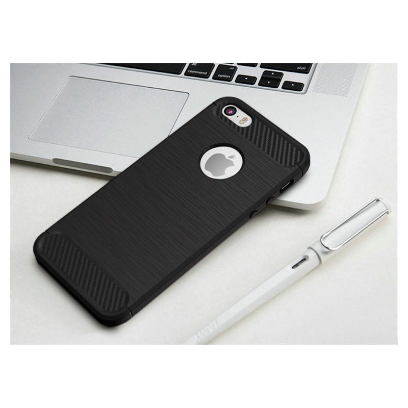Capa Carbon Ultra IPHONE SE / IPHONE 7 / IPHONE 8 (Preto)